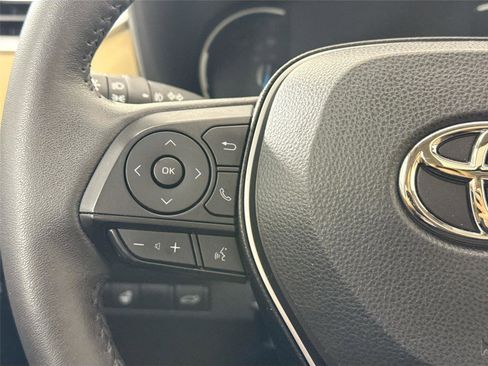 Certified 2023 Toyota RAV4 XLE Premium image 18