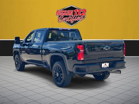 Used 2025 Chevrolet Silverado 2500 LT w/ Trail Boss Package AWD/4WD image 6