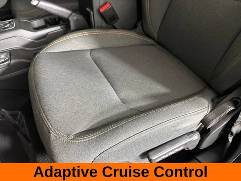 Used 2024 Jeep Wrangler Unlimited Sport AWD/4WD image 11
