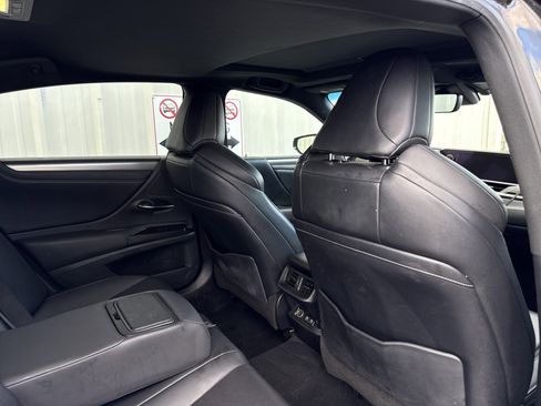 Used 2019 Lexus ES 350 F Sport image 40