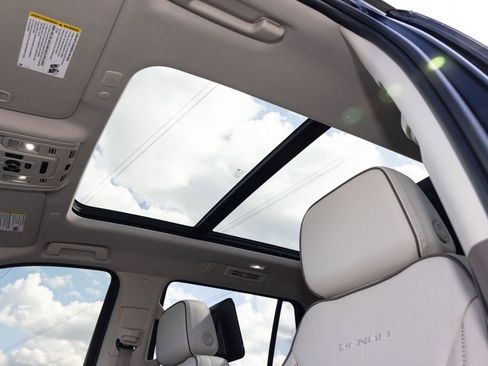 Used 2021 GMC Yukon Denali w/ Denali Ultimate Package image 41