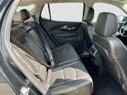 Used 2024 GMC Terrain AT4 w/ Tech Package image 30