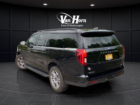 Certified 2025 Ford Expedition Max Active AWD/4WD image 5