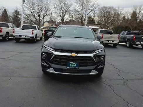 Used 2024 Chevrolet Blazer LT w/ Convenience Package image 3
