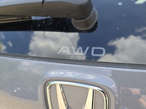 Used 2025 Honda CR-V EX image 19