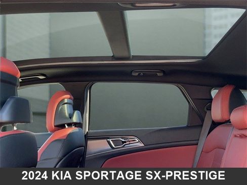 Used 2024 Kia Sportage SX image 14
