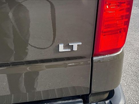 Used 2023 Chevrolet Silverado 1500 LT image 8