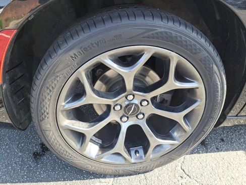 Used 2018 Chrysler 300 S w/ S Model Appearance Package image 21