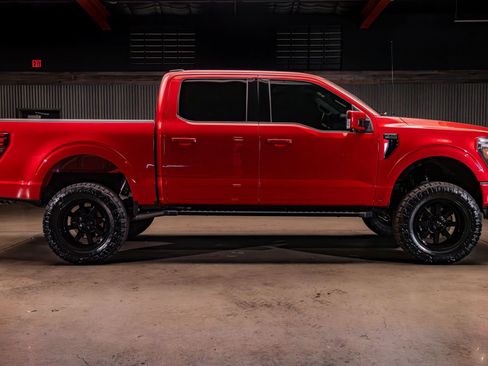 Used 2025 Ford F150 Lariat w/ Equipment Group 501A Mid AWD/4WD image 13