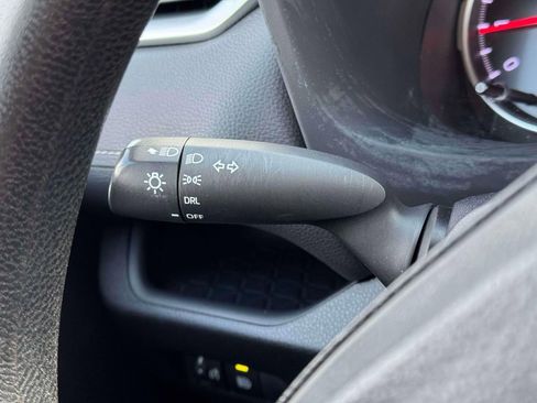 Used 2020 Toyota RAV4 LE image 20