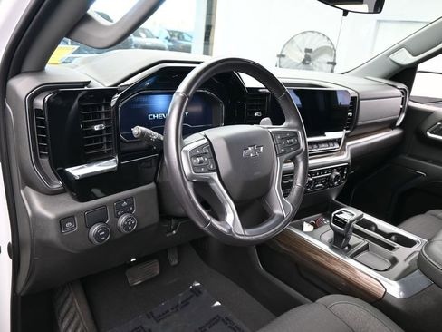 Used 2023 Chevrolet Silverado 1500 RST RWD image 10