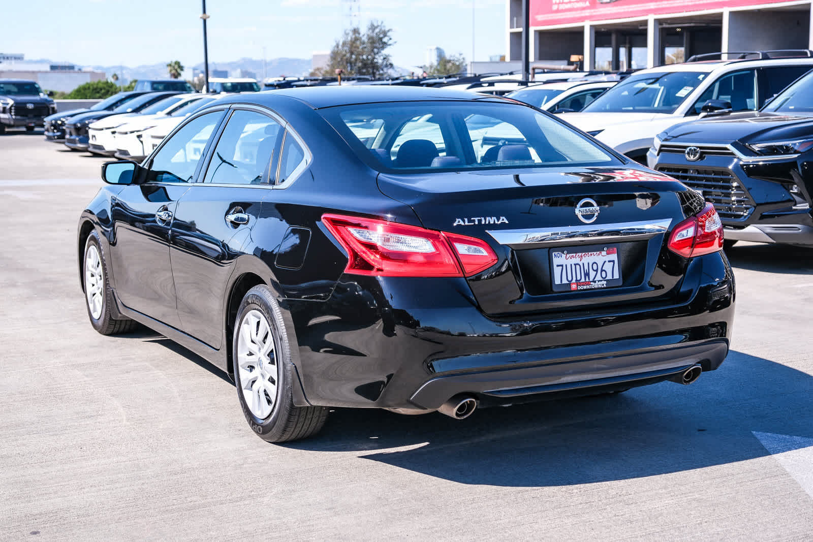 Used 2016 Nissan Altima 2.5 S w/ Power Driver Seat Package FWD image 6