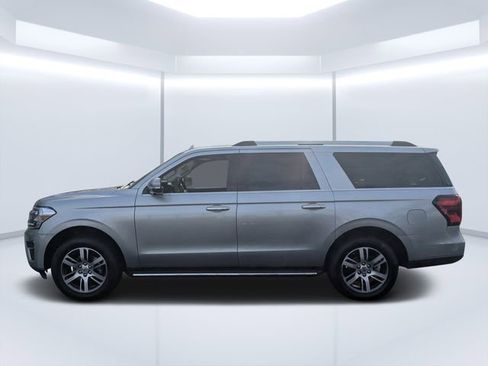 Used 2023 Ford Expedition Max Limited image 6
