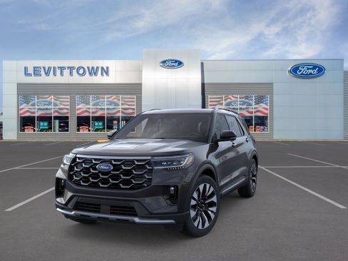 New 2026 Ford Explorer Platinum w/ LUX Leather Package AWD/4WD image 2