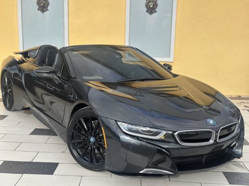 Used 2019 BMW i8 Roadster image 27