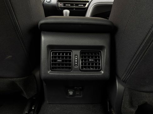 Used 2025 Toyota Camry LE FWD image 12