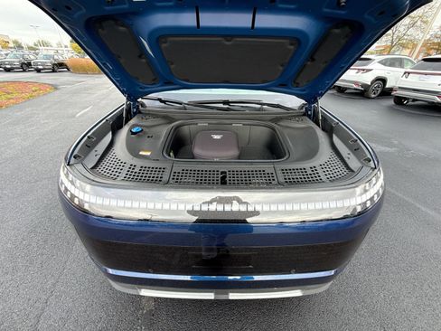 New 2026 Hyundai Ioniq 9 SE image 28