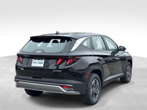 New 2026 Hyundai Tucson Blue SE AWD/4WD image 4