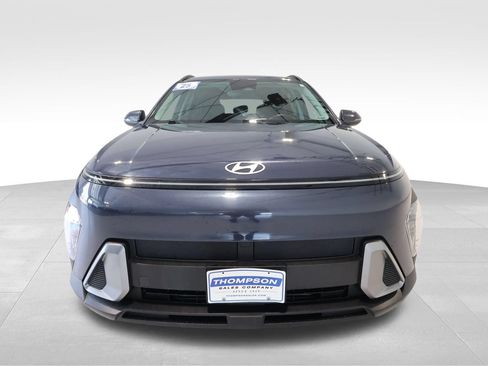 Used 2025 Hyundai Kona SEL AWD/4WD image 7