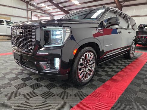 Used 2023 GMC Yukon XL Denali Ultimate AWD/4WD image 20