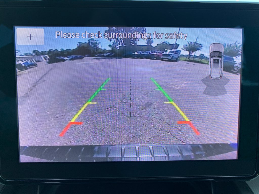 Used 2020 Ford Explorer XLT w/ Equipment Group 202A AWD/4WD image 18