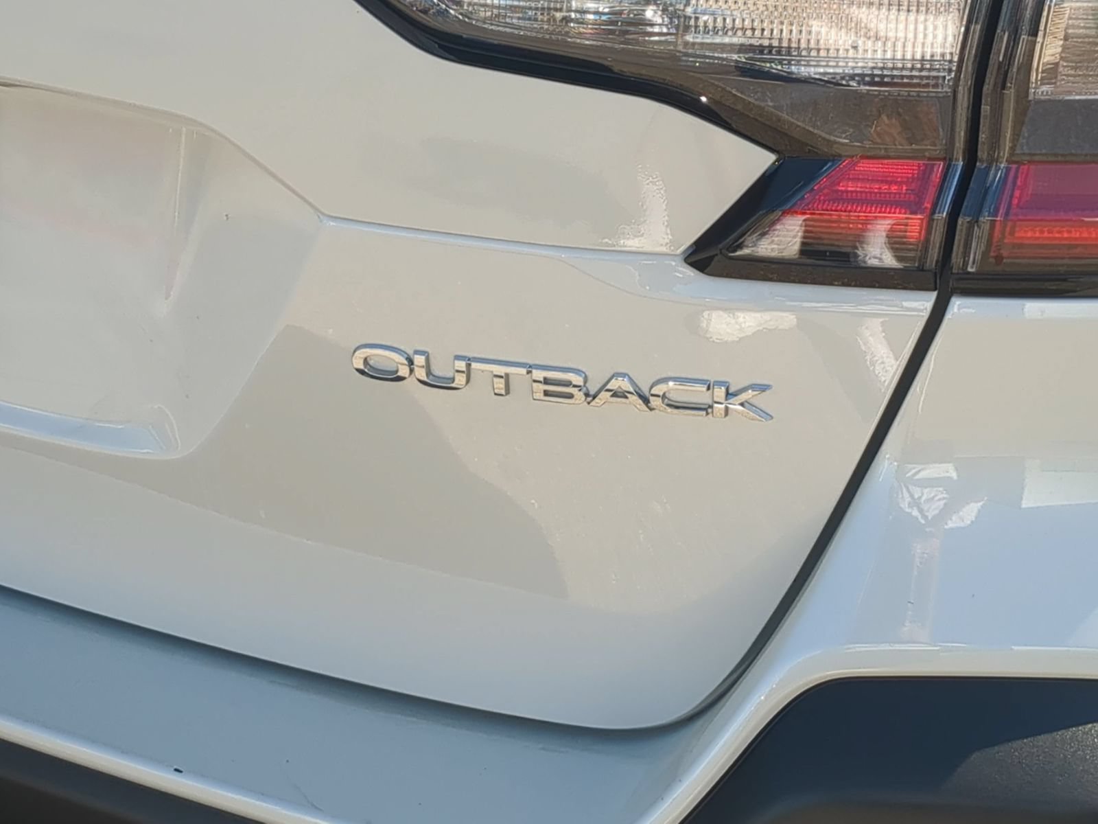 Certified 2025 Subaru Outback Limited AWD/4WD image 23