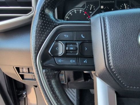 Used 2025 Toyota Tundra SR5 AWD/4WD image 17