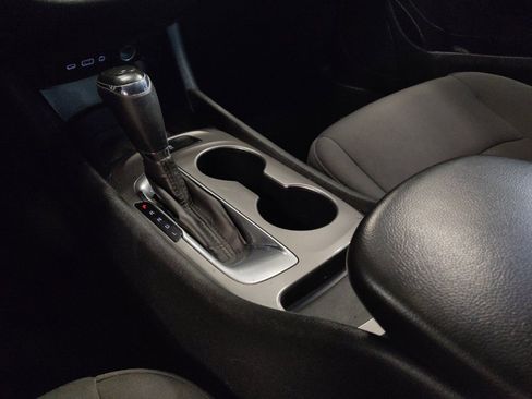 Used 2020 Chevrolet Malibu LS FWD image 26