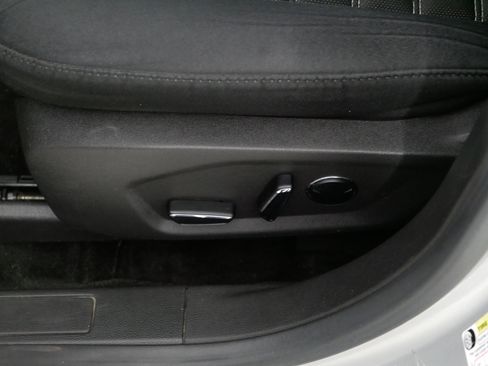 Used 2013 Ford Fusion SE FWD image 20