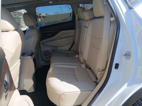 Used 2019 Nissan Murano Platinum w/ Cargo Package image 23
