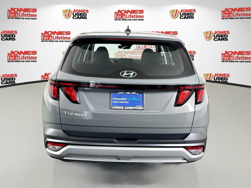 Used 2025 Hyundai Tucson SE FWD image 16
