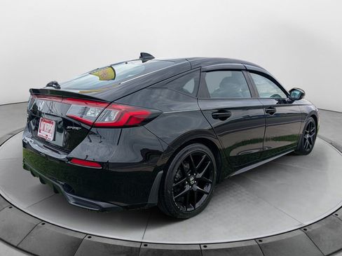 Used 2024 Honda Civic Sport image 3
