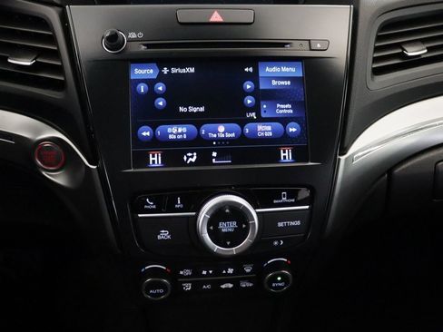 Used 2019 Acura ILX w/ Premium Package image 21