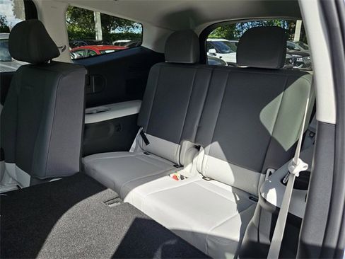 New 2026 Hyundai Ioniq 9 SEL image 8