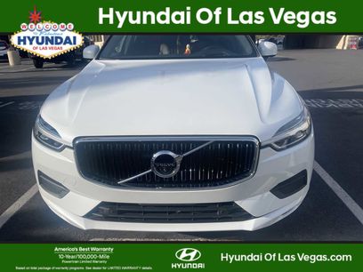 Used 2021 Volvo XC60 T5 Momentum w/ Advanced Package