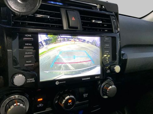 Used 2020 Toyota 4Runner TRD Off-Road Premium w/ Moonroof Package AWD/4WD image 28