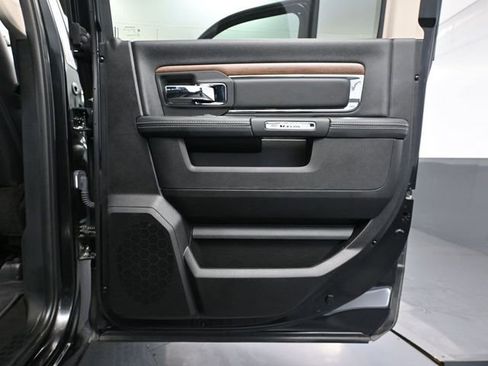 Used 2018 RAM 1500 Laramie w/ Convenience Group image 42