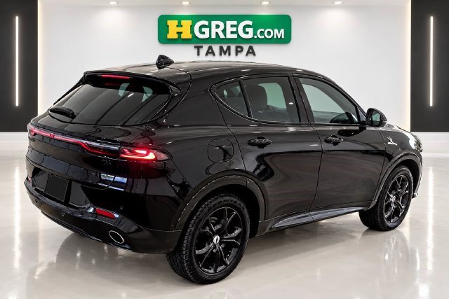 Used 2024 Dodge Hornet R/T w/ Tech Pack w/o Parking AWD/4WD image 6