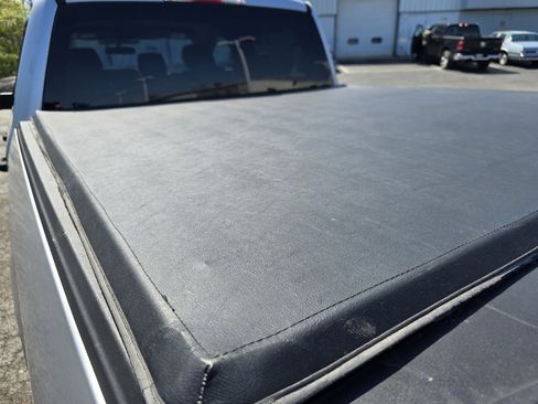 Used 2017 Ford F150 XLT AWD/4WD image 17