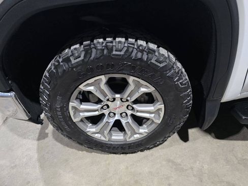 Used 2020 GMC Sierra 1500 SLE w/ SLE Value Package AWD/4WD image 27