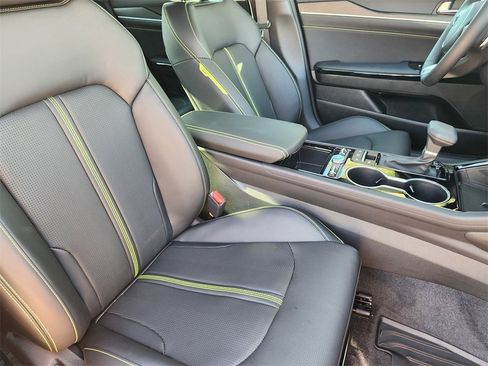 New 2026 Kia K5 GT image 10