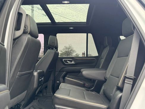 Used 2022 Chevrolet Tahoe Premier RWD image 17