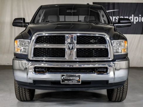 Used 2017 RAM 2500 SLT AWD/4WD image 3
