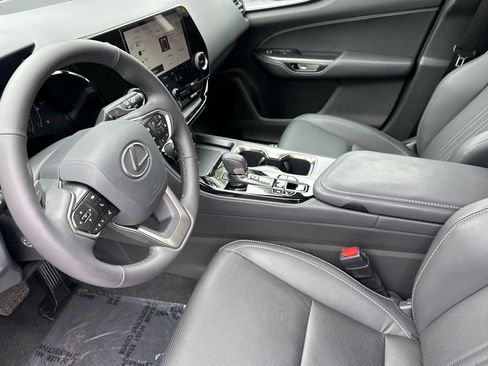 Certified 2026 Lexus NX 350 AWD w/ Accessory Package (Z1) image 4