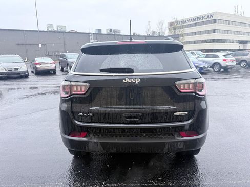 Used 2024 Jeep Compass Latitude w/ Altitude Special Edition AWD/4WD image 4