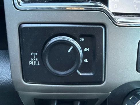 Used 2022 Ford F250 Lariat w/ Lariat Value Package AWD/4WD image 27