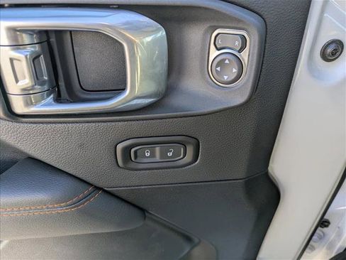 Used 2023 Jeep Gladiator Mojave w/ LED Lighting Group image 10