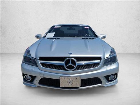 Used 2009 Mercedes-Benz SL 550 image 2