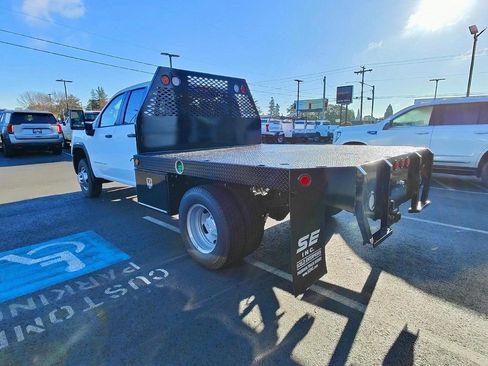 Used 2024 GMC Sierra 3500 Pro image 5