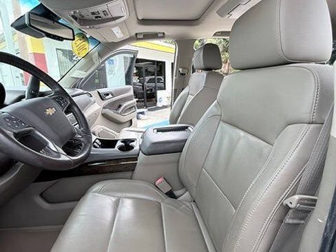 Used 2015 Chevrolet Suburban LT AWD/4WD image 10